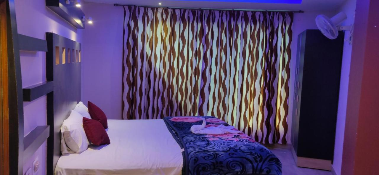 Golden Dust Otel Puri Dış mekan fotoğraf