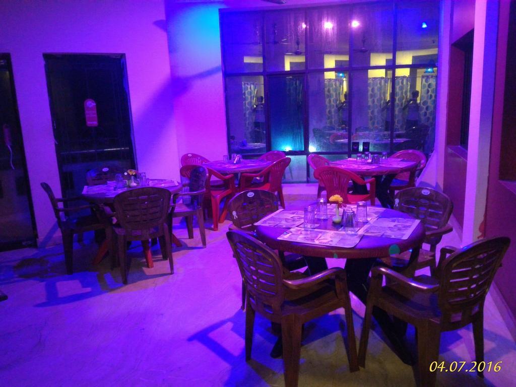 Golden Dust Otel Puri Dış mekan fotoğraf